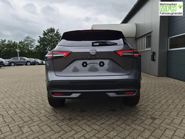 Nissan Qashqai 1.3 DIG-T MHEV 158 PS X-Tronic N-Connecta Teil-Leder PanoGlasdach Klimaautomatik Sitzheizung Lenkradheizung Navi ACC PDC v+h 360&deg;Kamera DAB Bluetooth Touchscreen Apple CarPlay Android Auto 18"LM 