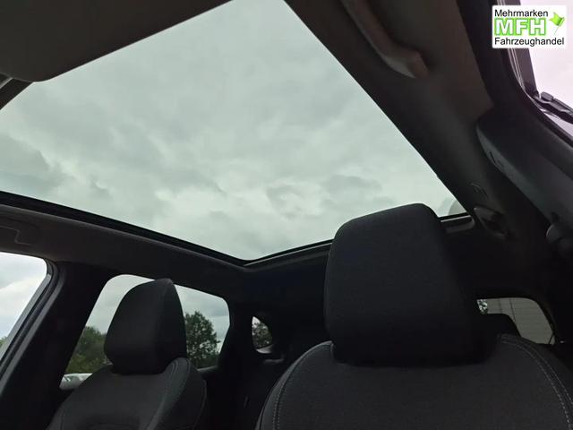 Nissan Qashqai 1.3 DIG-T MHEV 158 PS X-Tronic N-Connecta Teil-Leder PanoGlasdach Klimaautomatik Sitzheizung Lenkradheizung Navi ACC PDC v+h 360&deg;Kamera DAB Bluetooth Touchscreen Apple CarPlay Android Auto 18"LM 