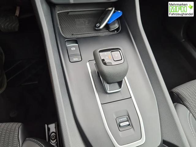 Nissan Qashqai 1.3 DIG-T MHEV 158 PS X-Tronic N-Connecta Teil-Leder PanoGlasdach Klimaautomatik Sitzheizung Lenkradheizung Navi ACC PDC v+h 360&deg;Kamera DAB Bluetooth Touchscreen Apple CarPlay Android Auto 18"LM 
