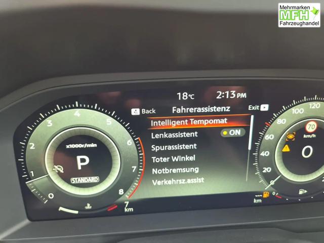 Nissan Qashqai 1.3 DIG-T MHEV 158 PS X-Tronic N-Connecta Teil-Leder PanoGlasdach Klimaautomatik Sitzheizung Lenkradheizung Navi ACC PDC v+h 360&deg;Kamera DAB Bluetooth Touchscreen Apple CarPlay Android Auto 18"LM 
