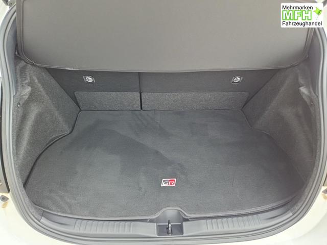 Toyota GR Yaris 1.6 Turbo 280PS Automatik 4x4 High Performance BBS Felgen Klimaautomatik Lenkradheizung Sitzheizung JBL Premiumsound Navi Bluetooth DAB Apple CarPlay Android Auto2x Keyless ACC R&uuml;ckf.Kamera PDC v+h 18-LM 