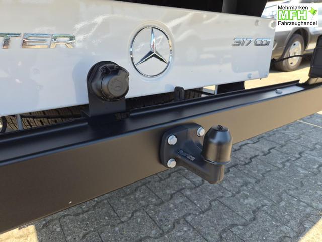 Mercedes-Benz Sprinter 317 Pritsche Doppelkabine L2 2.0 CDi 170PS Automatik Heckantrieb 3,5t 6-Sitzer AHK Klimaautomatik Bluetooth DAB Apple CarPlay Android Auto R&uuml;ckf.Kamera Tempomat Ganzj.Reifen 