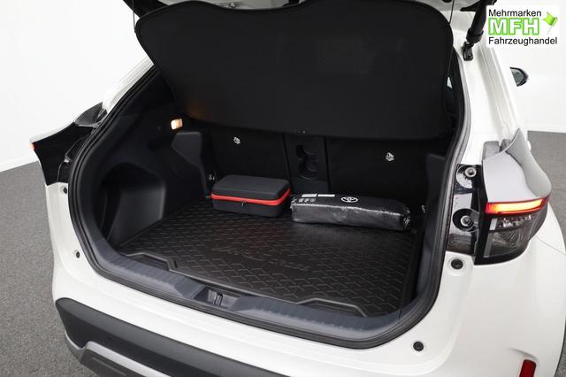 Toyota Yaris Cross 1.5-l 130PS HEV Automatik Style Matrix-LED 4xKamera elektr. Heckklappe Sitzheizung Lenkradheizung Klimaautomatik Navi Bluetooth wireless Apple CarPlay + Android Auto ACC PDC v+h 18"LM 