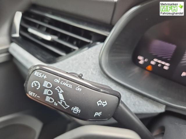 Skoda Scala 1.0 TSI 115PS DSG Selection AHK schwenkb. Klimaautomatik Sitzheizung PDC R&uuml;ckf.Kamera Apple CarPlay Android Auto 