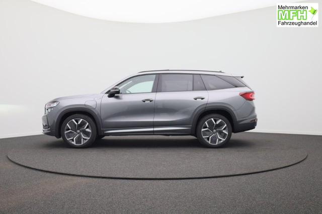 Skoda Kodiaq Sportline 1.5 TSI 204PS PHEV DSG Sitzheizung v+h Frontscheibe beheizb. 20"LM schwenkb. AHK elektr. PanoDach Alcantara PDC R&uuml;ckf.Kamera Klimaautomatik Lenkradheizung Navi Apple CarPlay Android Auto 2xKeyless vollelektr. Reichweite 116KM 