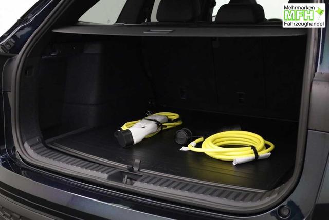 Skoda Kodiaq Sportline 1.5 TSI 204PS PHEV DSG Sitzheizung v+h Frontscheibe beheizb. 20"LM schwenkb. AHK elektr. PanoDach Alcantara PDC R&uuml;ckf.Kamera Klimaautomatik Lenkradheizung Navi Apple CarPlay Android Auto 2xKeyless vollelektr. Reichweite 116KM 