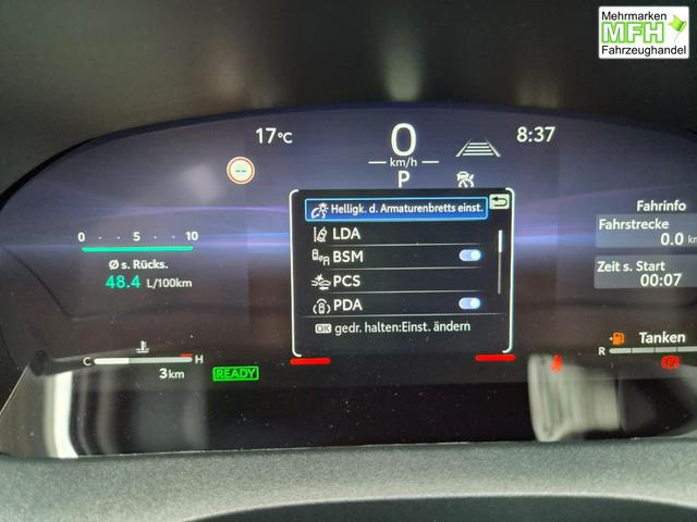 Toyota Yaris Cross 1.5-l 130PS HEV Automatik Style Matrix-LED 4xKamera elektr. Heckklappe Sitzheizung Lenkradheizung Klimaautomatik Navi Bluetooth wireless Apple CarPlay + Android Auto ACC PDC v+h 18"LM 