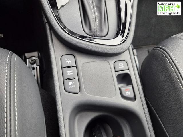 Toyota Yaris Cross 1.5-l 130PS HEV Automatik Style Matrix-LED 4xKamera elektr. Heckklappe Sitzheizung Lenkradheizung Klimaautomatik Navi Bluetooth wireless Apple CarPlay + Android Auto ACC PDC v+h 18"LM 