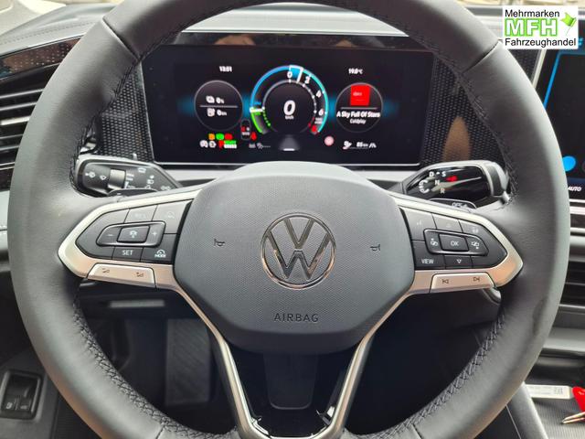 Volkswagen Tiguan Life 1,5 l eHybrid OPF 204PS DSG elekt.AHK Design Paket LED-Plus-Scheinw. elektr. Heckklappe Sitzheizung Lenkradheizung R&uuml;ckf.Kamera Klimaautomatik VW-Radio Bluetooth wireless Apple CarPlay + Android Auto PDC v+h ACC 2xKeyless Digital Cockpit 