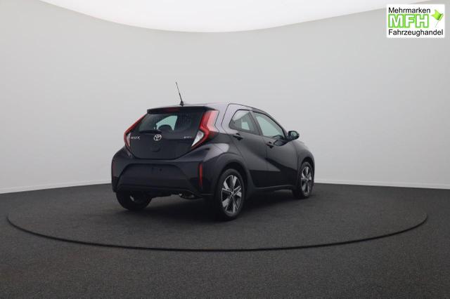 Toyota Aygo X Pure 1.5 Hybrid 116PS Automatik Sitzheizung Klimaautomatik R&uuml;ckf.Kamera AbstandsTempomat Nebelscheinw. Multifunktionslenkrad Bluetooth Touchscreen Apple CarPlay + Android Auto 2xKeyless 