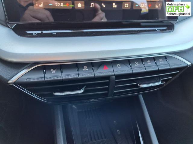 Skoda Octavia Combi 1.5 TSI 150PS m-HEV DSG Selection AHK Klimaautomatik PDC v+h R&uuml;ckf.Kamera Sitzheizung Apple CarPlay Android Auto 16"LM 