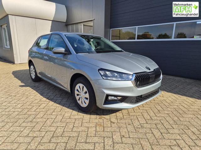 Skoda Fabia 1.0 TSI 95PS Selection 5-t&uuml;rig R&uuml;ckf.Kamera Parksensoren Sitzheizung Multifunktionslenkrad Klima Skoda-Radio Bluetooth Touchscreen Tempomat Nebelsch. Apple CarPlay + Android Auto 