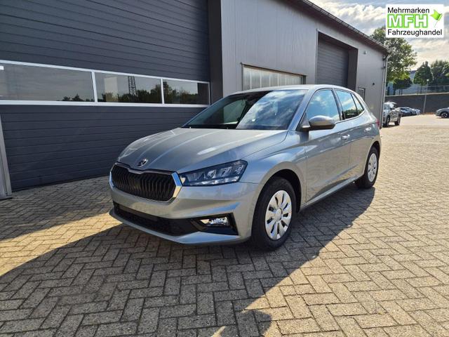 Skoda Fabia 1.0 TSI 95PS Selection 5-t&uuml;rig R&uuml;ckf.Kamera Parksensoren Sitzheizung Multifunktionslenkrad Klima Skoda-Radio Bluetooth Touchscreen Tempomat Nebelsch. Apple CarPlay + Android Auto 