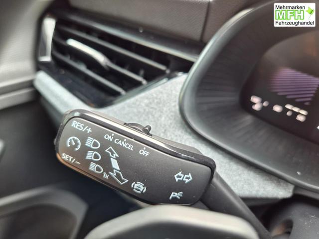 Skoda Kamiq 1.5 TSI 150PS DSG Selection AHK Klimaautomatik Sitzheizung R&uuml;ckf.Kamera PDC Apple CarPlay + Android Auto Tempomat Garantieverl&auml;ngerung 16"LM 