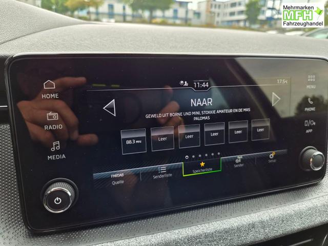 Skoda Kamiq 1.5 TSI 150PS DSG Selection AHK Klimaautomatik Sitzheizung R&uuml;ckf.Kamera PDC Apple CarPlay + Android Auto Tempomat Garantieverl&auml;ngerung 16"LM 