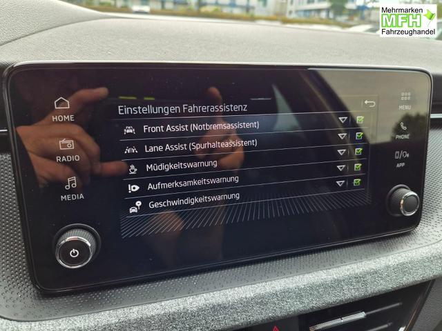 Skoda Kamiq 1.5 TSI 150PS DSG Selection Klimaautomatik Sitzheizung R&uuml;ckf.Kamera PDC Apple CarPlay + Android Auto Tempomat Garantieverl&auml;ngerung 16"LM 
