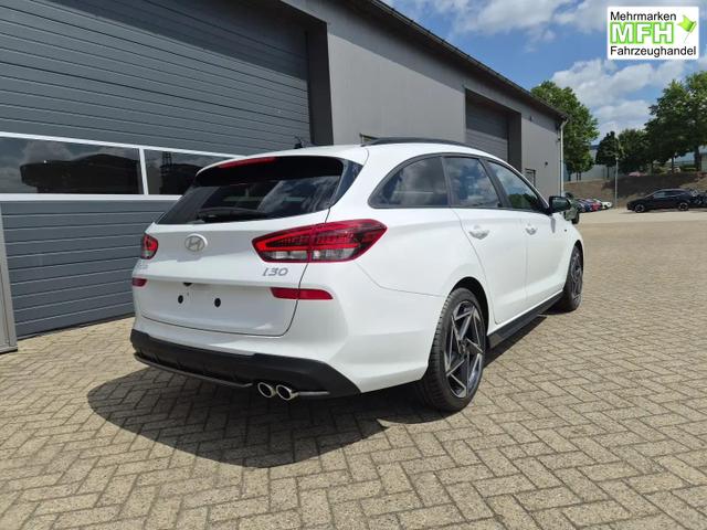Hyundai i30 Kombi 1.6 T-GDI 150PS Automatik N-Line Sitzheizung Lenkradheizung Klimaautomatik Navi 10,3"-Touchscreen Bluelink Apple CarPlay + Android Auto PDC v+h R&uuml;ckf.Kamera 18-LM 