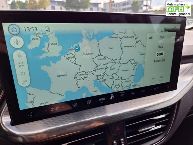 Ford Kuga Titanium 243PS PHEV Automatik elektr. PanoDach Sitzheizung v+h Lenkradheizung Frontscheibe beheizb. Klimaautomatik Navi SYNC4 Apple CarPlay Android Auto Touchscreen PDC 4xKamera 2xKeyless 17"LM vollelektr. Reichweite 66KM 