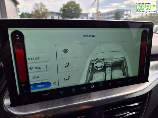 Ford Kuga Titanium 243PS PHEV Automatik elektr. PanoDach Sitzheizung v+h Lenkradheizung Frontscheibe beheizb. Klimaautomatik Navi SYNC4 Apple CarPlay Android Auto Touchscreen PDC 4xKamera 2xKeyless 17"LM vollelektr. Reichweite 66KM 