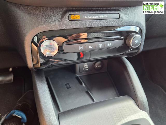 Ford Kuga Titanium 243PS PHEV Automatik elektr. PanoDach Sitzheizung v+h Lenkradheizung Frontscheibe beheizb. Klimaautomatik Navi SYNC4 Apple CarPlay Android Auto Touchscreen PDC 4xKamera 2xKeyless 17"LM vollelektr. Reichweite 66KM 