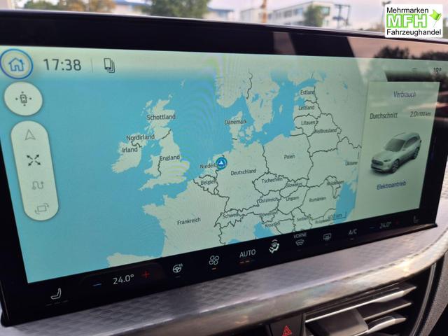 Ford Kuga Titanium 243PS PHEV Automatik schwenkb. AHK elektr. PanoDach Sitzheizung v+h Lenkradheizung Frontscheibe beheizb. Klimaautomatik Navi SYNC4 Apple CarPlay Android Auto Touchscreen PDC 4xKamera 2xKeyless 17"LM vollelektr. Reichweite 66KM 