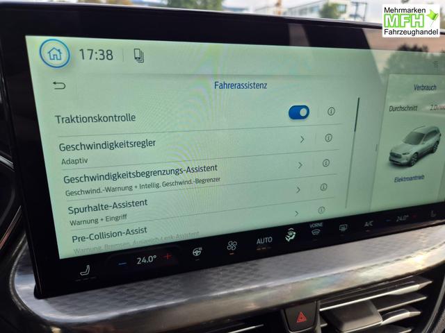 Ford Kuga Titanium 243PS PHEV Automatik schwenkb. AHK elektr. PanoDach Sitzheizung v+h Lenkradheizung Frontscheibe beheizb. Klimaautomatik Navi SYNC4 Apple CarPlay Android Auto Touchscreen PDC 4xKamera 2xKeyless 17"LM vollelektr. Reichweite 66KM 