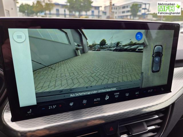 Ford Kuga Titanium 243PS PHEV Automatik Sitzheizung v+h Lenkradheizung Frontscheibe beheizb. Klimaautomatik Navi SYNC4 Apple CarPlay Android Auto Touchscreen PDC 4xKamera 2xKeyless 17"LM vollelektr. Reichweite 66KM 