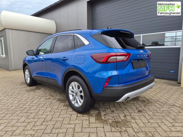 Ford Kuga Titanium 243PS PHEV Automatik schwenkb. AHK Sitzheizung v+h Lenkradheizung Frontscheibe beheizb. Klimaautomatik Navi SYNC4 Apple CarPlay Android Auto Touchscreen PDC 4xKamera 2xKeyless 17"LM vollelektr. Reichweite 66KM 