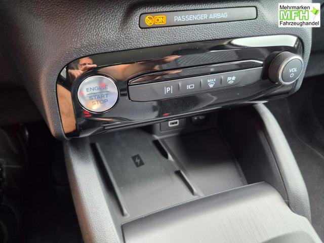 Ford Kuga Titanium 243PS PHEV Automatik schwenkb. AHK Sitzheizung v+h Lenkradheizung Frontscheibe beheizb. Klimaautomatik Navi SYNC4 Apple CarPlay Android Auto Touchscreen PDC 4xKamera 2xKeyless 17"LM vollelektr. Reichweite 66KM 