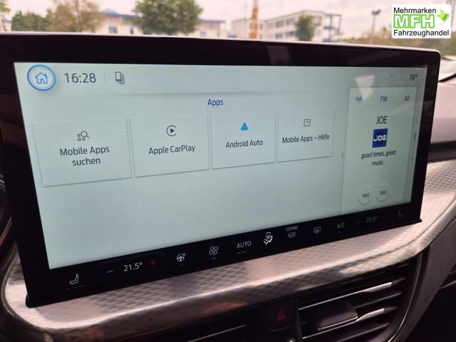Ford Kuga Titanium 243PS PHEV Automatik schwenkb. AHK Sitzheizung v+h Lenkradheizung Frontscheibe beheizb. Klimaautomatik Navi SYNC4 Apple CarPlay Android Auto Touchscreen PDC 4xKamera 2xKeyless 17"LM vollelektr. Reichweite 66KM 