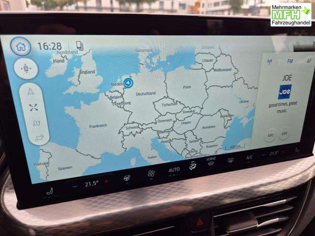 Ford Kuga Titanium 243PS PHEV Automatik schwenkb. AHK Sitzheizung v+h Lenkradheizung Frontscheibe beheizb. Klimaautomatik Navi SYNC4 Apple CarPlay Android Auto Touchscreen PDC 4xKamera 2xKeyless 17"LM vollelektr. Reichweite 66KM 