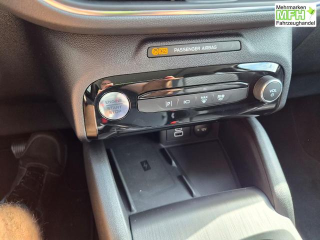 Ford Kuga Titanium 243PS PHEV Automatik elektr. PanoDach Sitzheizung v+h Lenkradheizung Frontscheibe beheizb. Klimaautomatik Navi SYNC4 Apple CarPlay Android Auto Touchscreen PDC 4xKamera 2xKeyless 17"LM vollelektr. Reichweite 66KM 