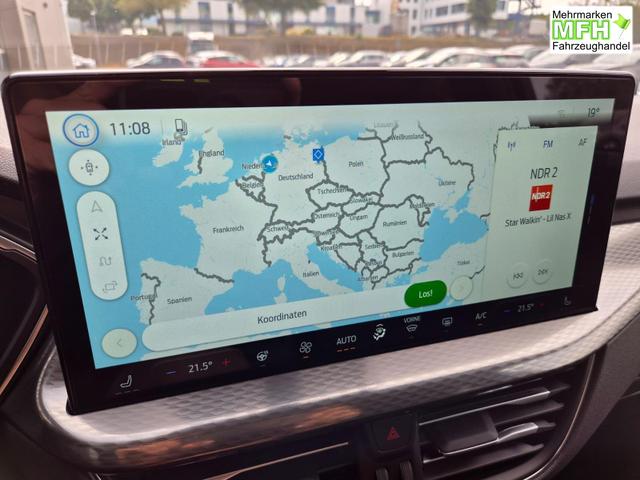 Ford Kuga Titanium 243PS PHEV Automatik schwenkb. AHK Sitzheizung v+h Lenkradheizung Frontscheibe beheizb. Klimaautomatik Navi SYNC4 Apple CarPlay Android Auto Touchscreen PDC 4xKamera 2xKeyless 17"LM vollelektr. Reichweite 66KM 