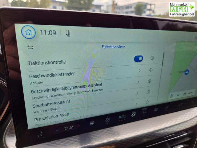 Ford Kuga Titanium 243PS PHEV Automatik schwenkb. AHK Sitzheizung v+h Lenkradheizung Frontscheibe beheizb. Klimaautomatik Navi SYNC4 Apple CarPlay Android Auto Touchscreen PDC 4xKamera 2xKeyless 17"LM vollelektr. Reichweite 66KM 