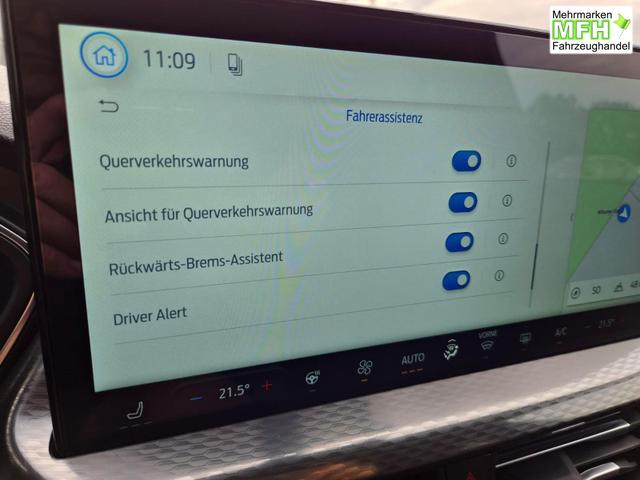 Ford Kuga Titanium 243PS PHEV Automatik schwenkb. AHK Sitzheizung v+h Lenkradheizung Frontscheibe beheizb. Klimaautomatik Navi SYNC4 Apple CarPlay Android Auto Touchscreen PDC 4xKamera 2xKeyless 17"LM vollelektr. Reichweite 66KM 
