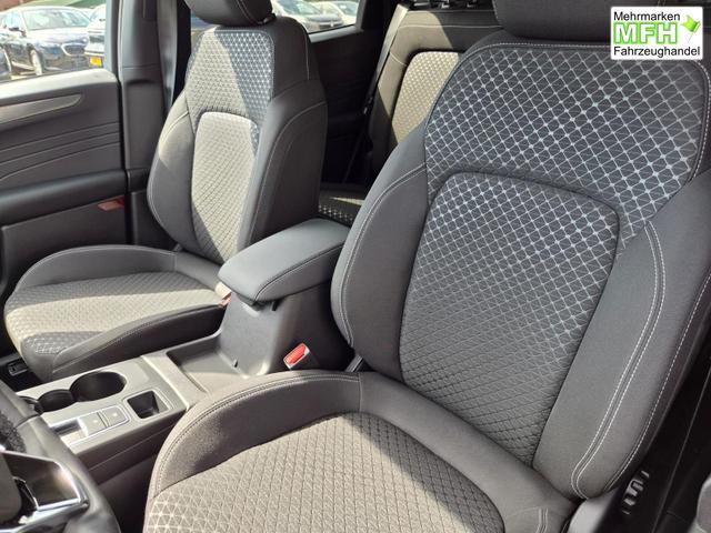 Ford Kuga Titanium 243PS PHEV Automatik elektr. PanoDach Sitzheizung v+h Lenkradheizung Frontscheibe beheizb. Klimaautomatik Navi SYNC4 Apple CarPlay Android Auto Touchscreen PDC 4xKamera 2xKeyless 17"LM vollelektr. Reichweite 66KM 