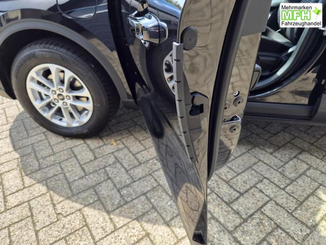 Ford Kuga Titanium 243PS PHEV Automatik schwenkb. AHK elektr. PanoDach Sitzheizung v+h Lenkradheizung Frontscheibe beheizb. Klimaautomatik Navi SYNC4 Apple CarPlay Android Auto Touchscreen PDC 4xKamera 2xKeyless 17"LM vollelektr. Reichweite 66KM 