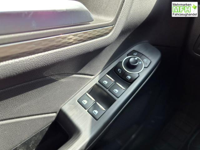 Ford Kuga Titanium 243PS PHEV Automatik schwenkb. AHK elektr. PanoDach Sitzheizung v+h Lenkradheizung Frontscheibe beheizb. Klimaautomatik Navi SYNC4 Apple CarPlay Android Auto Touchscreen PDC 4xKamera 2xKeyless 17"LM vollelektr. Reichweite 66KM 