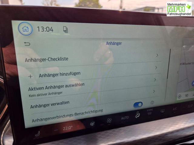 Ford Kuga Titanium 243PS PHEV Automatik schwenkb. AHK elektr. PanoDach Sitzheizung v+h Lenkradheizung Frontscheibe beheizb. Klimaautomatik Navi SYNC4 Apple CarPlay Android Auto Touchscreen PDC 4xKamera 2xKeyless 17"LM vollelektr. Reichweite 66KM 