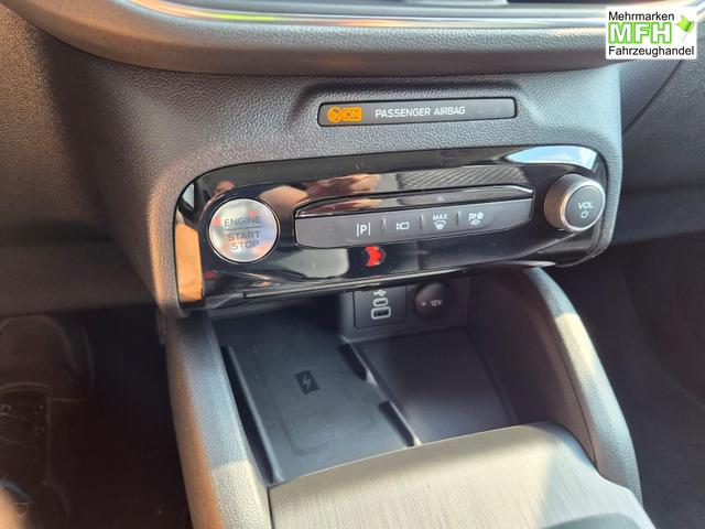 Ford Kuga Titanium 243PS PHEV Automatik Sitzheizung v+h Lenkradheizung Frontscheibe beheizb. Klimaautomatik Navi SYNC4 Apple CarPlay Android Auto Touchscreen PDC 4xKamera 2xKeyless 17"LM vollelektr. Reichweite 66KM 