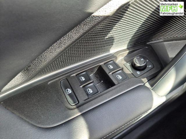 Volkswagen Tiguan Life 1,5 l eHybrid OPF 204PS DSG Design Paket "Dark" LED-Plus-Scheinw. elektr. Heckklappe Sitzheizung v+h Lenkradheizung R&uuml;ckf.Kamera Klimaautomatik VW-Radio Bluetooth wireless Apple CarPlay + Android Auto PDC ACC 2xKeyless Digital Cockpit 