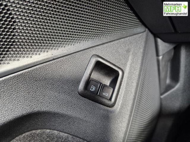 Volkswagen Tiguan Life 1,5 l eHybrid OPF 204PS DSG Design Paket "Dark" LED-Plus-Scheinw. elektr. Heckklappe Sitzheizung v+h Lenkradheizung R&uuml;ckf.Kamera Klimaautomatik VW-Radio Bluetooth wireless Apple CarPlay + Android Auto PDC ACC 2xKeyless Digital Cockpit 