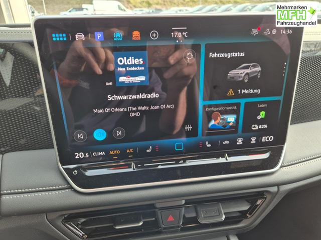 Volkswagen Tiguan Life 1,5 l eHybrid OPF 204PS DSG Design Paket "Dark" LED-Plus-Scheinw. elektr. Heckklappe Sitzheizung v+h Lenkradheizung R&uuml;ckf.Kamera Klimaautomatik VW-Radio Bluetooth wireless Apple CarPlay + Android Auto PDC ACC 2xKeyless Digital Cockpit 