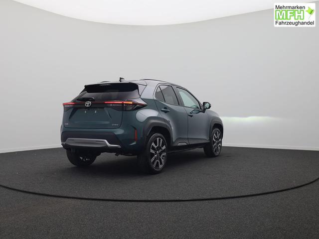 Toyota Yaris Cross 1.5-l 130PS HEV Automatik Style Matrix-LED 4xKamera elektr. Heckklappe Sitzheizung Lenkradheizung Klimaautomatik Navi Bluetooth wireless Apple CarPlay + Android Auto ACC PDC v+h 18"LM 