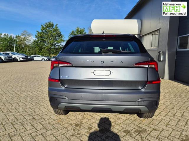 Skoda Kamiq 1.5 TSI 150PS DSG Selection AHK Klimaautomatik Sitzheizung R&uuml;ckf.Kamera PDC Apple CarPlay + Android Auto Tempomat Garantieverl&auml;ngerung 16"LM 