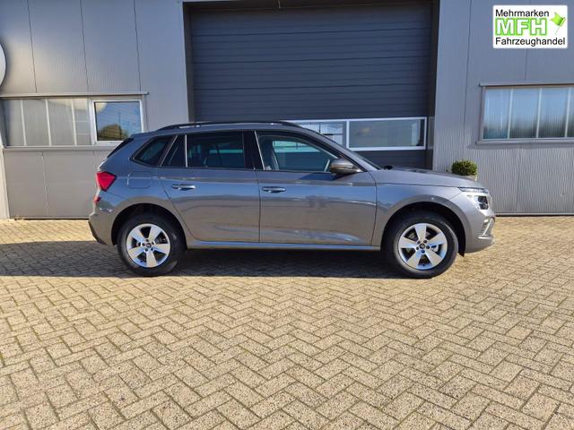 Skoda Kamiq 1.5 TSI 150PS DSG Selection AHK Klimaautomatik Sitzheizung R&uuml;ckf.Kamera PDC Apple CarPlay + Android Auto Tempomat Garantieverl&auml;ngerung 16"LM 