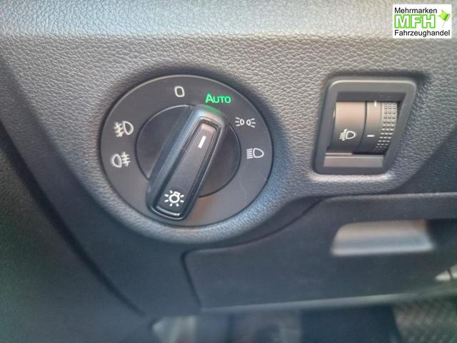 Skoda Kamiq 1.5 TSI 150PS DSG Selection AHK Klimaautomatik Sitzheizung R&uuml;ckf.Kamera PDC Apple CarPlay + Android Auto Tempomat Garantieverl&auml;ngerung 16"LM 