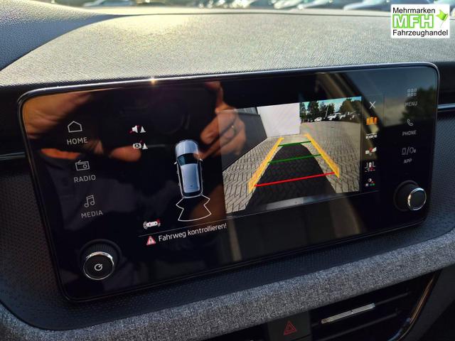 Skoda Kamiq 1.5 TSI 150PS DSG Selection AHK Klimaautomatik Sitzheizung R&uuml;ckf.Kamera PDC Apple CarPlay + Android Auto Tempomat Garantieverl&auml;ngerung 16"LM 