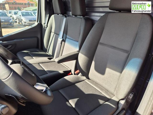 Mercedes-Benz Sprinter 317 Pro L2H2 2.0 CDi 170PS Automatik 3,5t 3-Sitzer Klimaautomatik Bluetooth DAB Apple CarPlay Android Auto PDC v+h R&uuml;ckf.Kamera Tempomat Ganzj.Reifen 