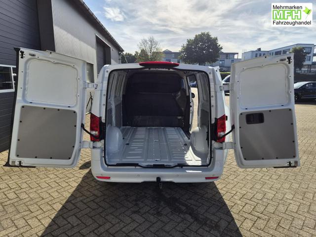 Mercedes-Benz Vito 114 PRO L2 2.0 CDI 136PS Automatik 2,8t 2-Sitzer Chrompaket innen AHK Klimaautomatik Bluetooth DAB Apple CarPlay Android Auto PDC v+h R&uuml;ckf.Kamera Tempomat Ganzj.Reifen 